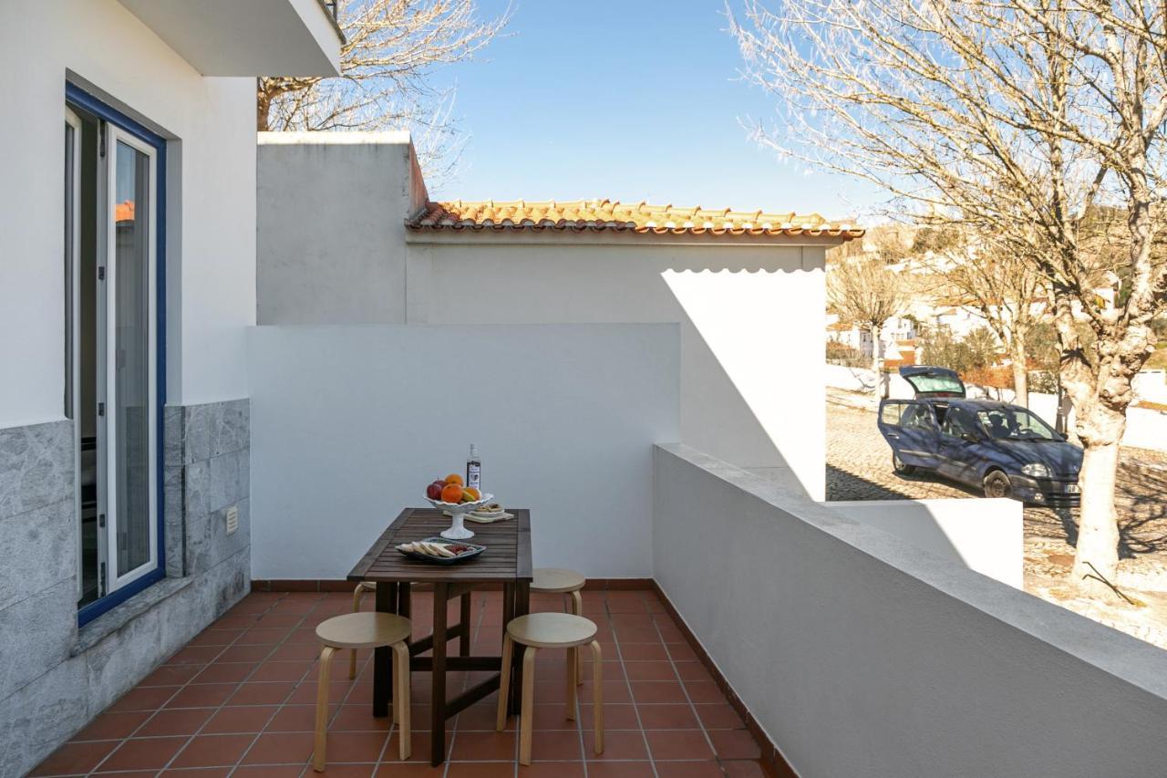 Calcada 14 Apartment Obidos Bagian luar foto